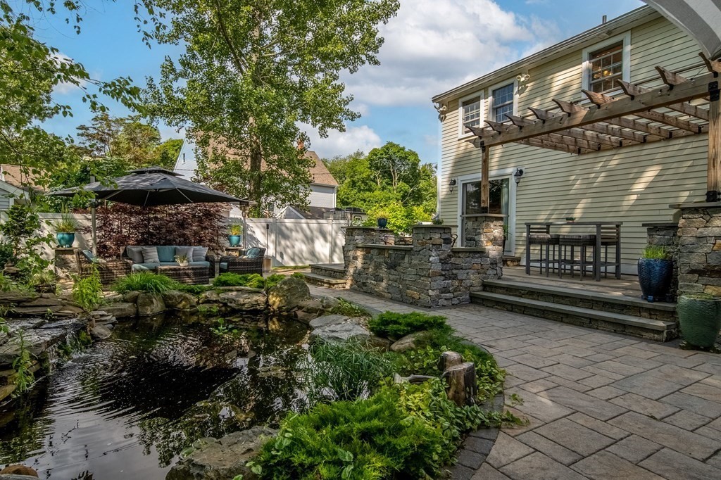7 Hope Ave