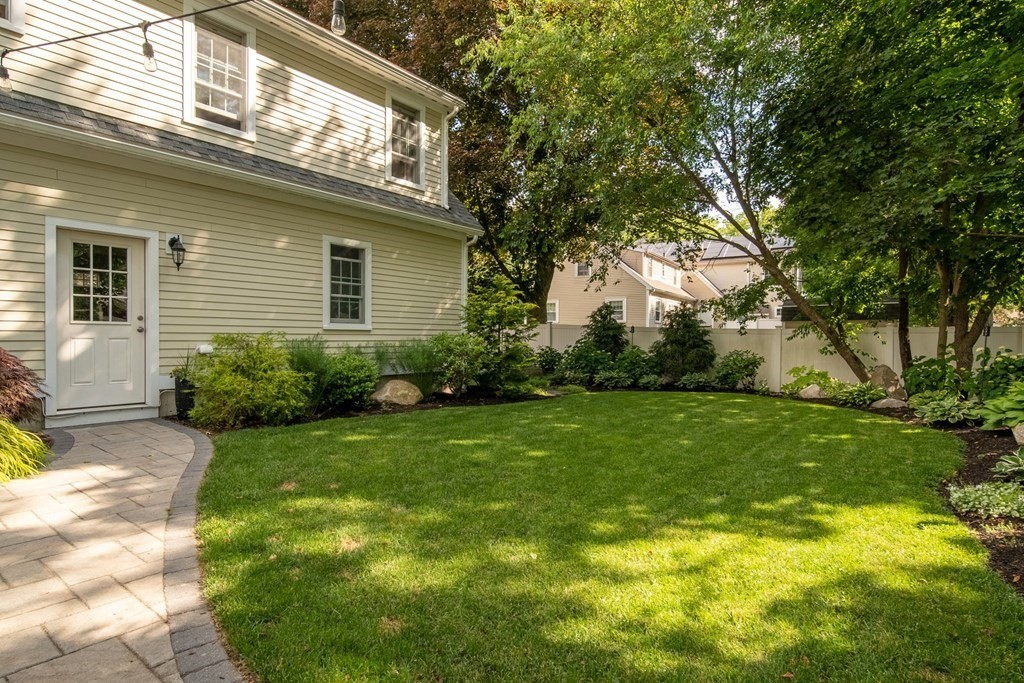 7 Hope Ave