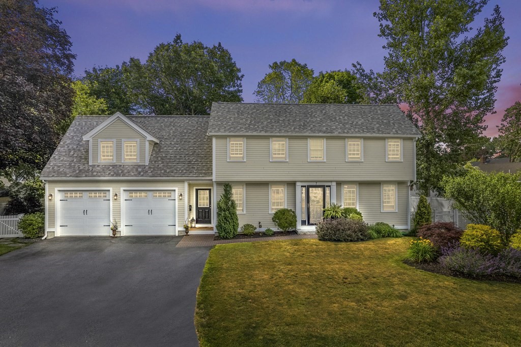 7 Hope Ave