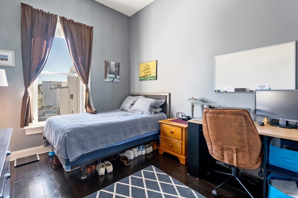 278 Bunker Hill Unit: 2