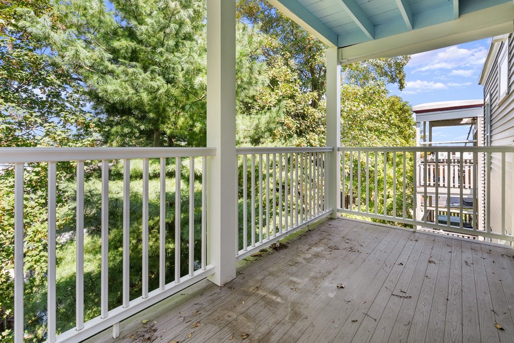 15 Thelma Rd. Unit: 3