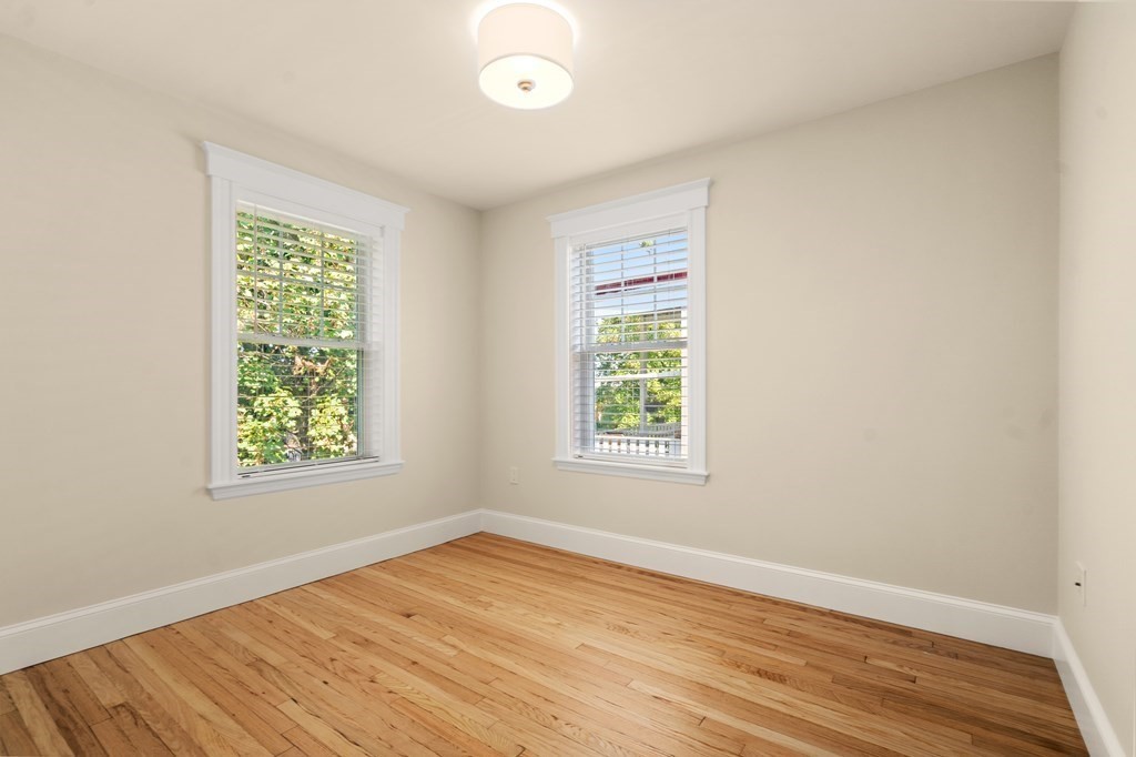 15 Thelma Rd. Unit: 3