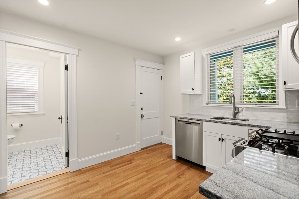 15 Thelma Rd. Unit: 3