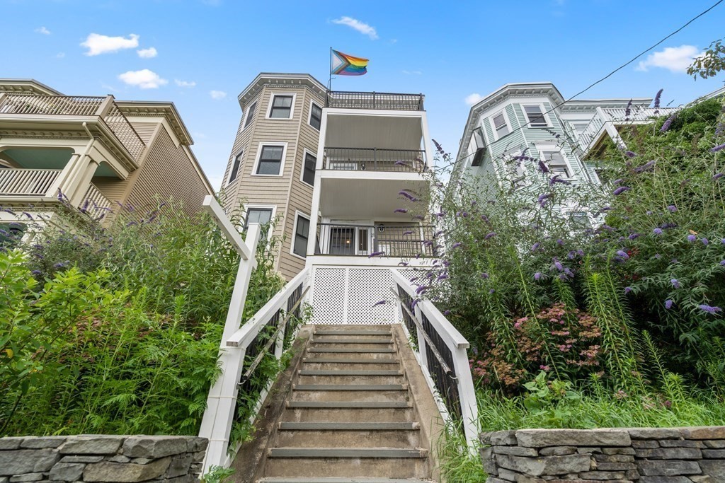 21 Peverell St Unit: 2