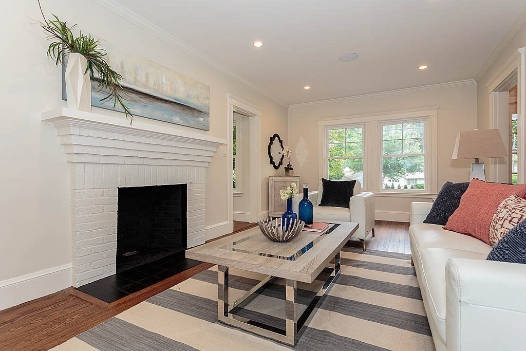 5 Meredith Cir
