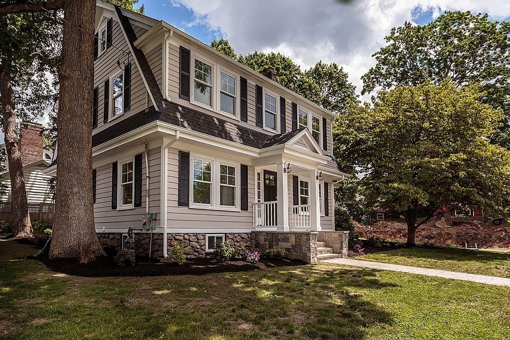5 Meredith Cir