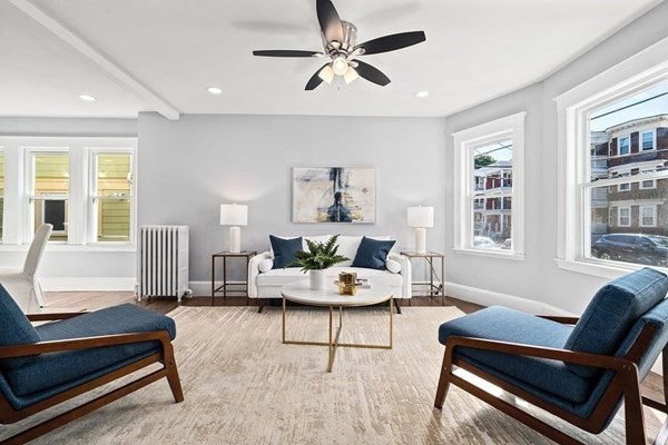 130 Wrentham St Unit: 2