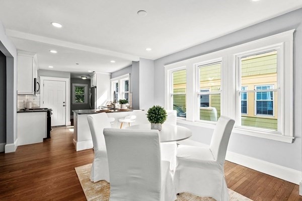 130 Wrentham St Unit: 2