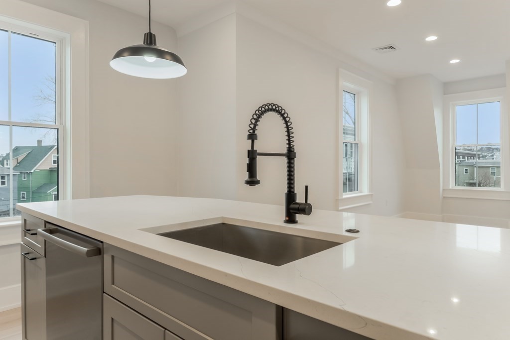 12 Bloomington Street Unit: 2