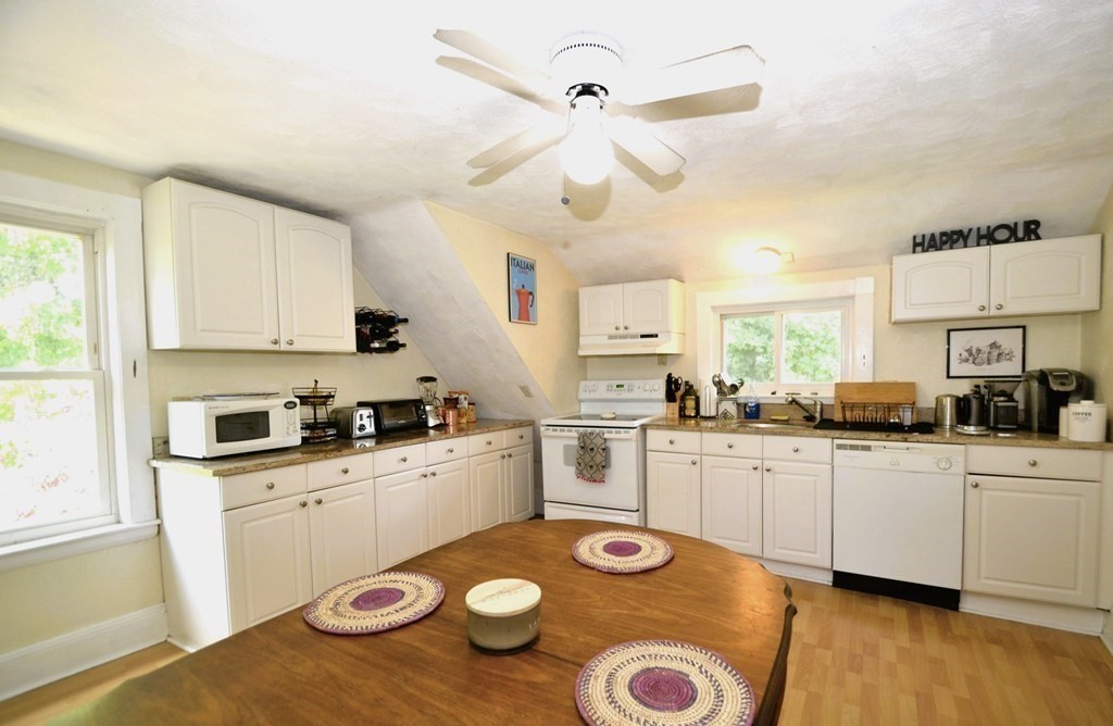 41 Marion Street Unit: 3