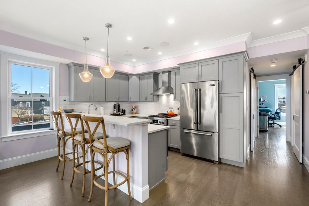 8 Enterprise St Unit: 3