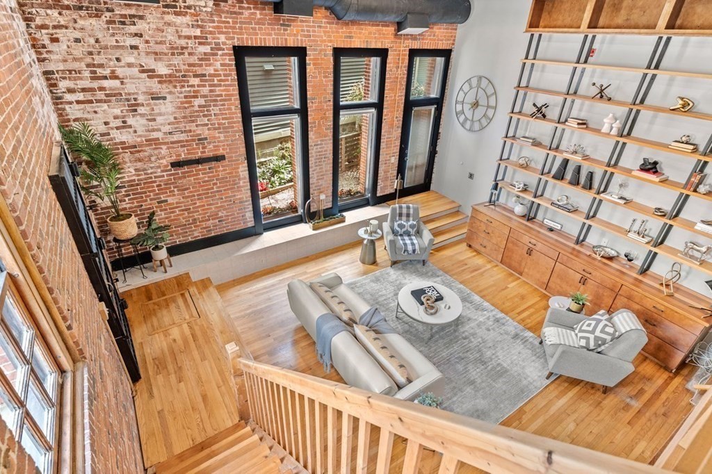 28 Seaverns Avenue Unit: 12