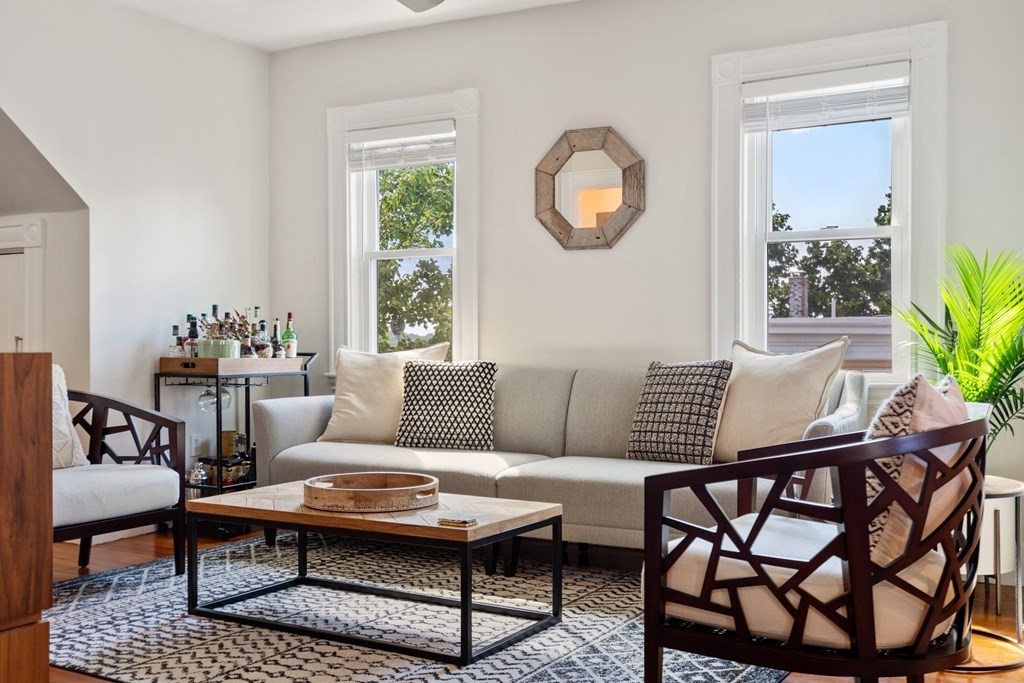 109 Sawyer Ave Unit: 3