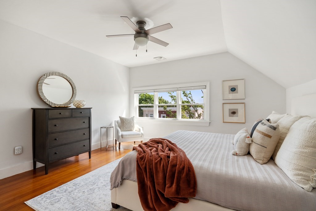 109 Sawyer Ave Unit: 3