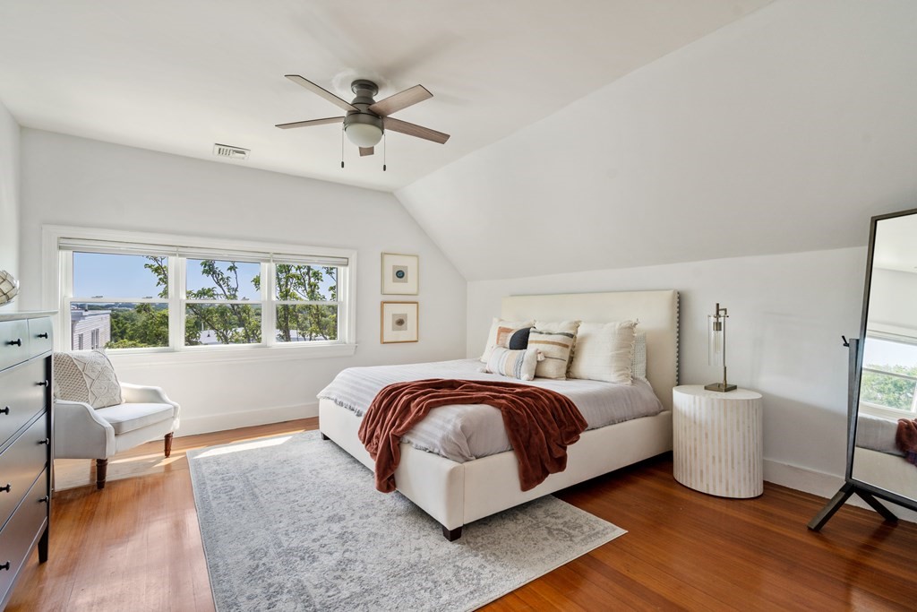 109 Sawyer Ave Unit: 3