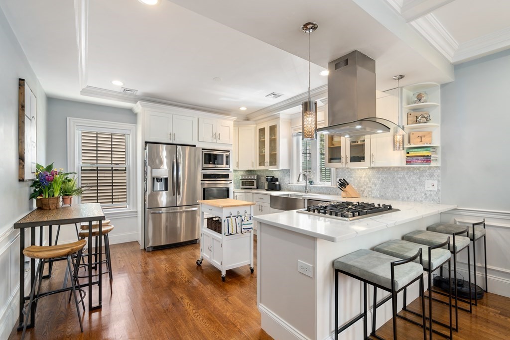22 Mercer St Unit: B