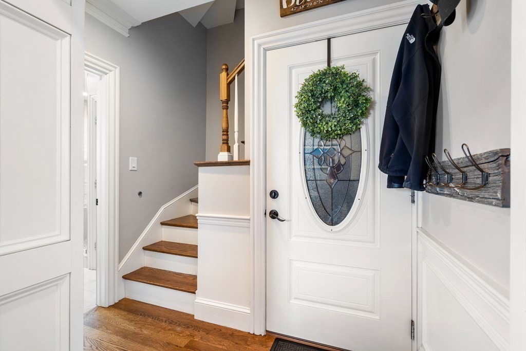 22 Mercer St Unit: B