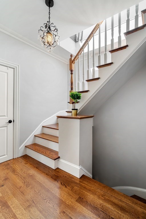 22 Mercer St Unit: B