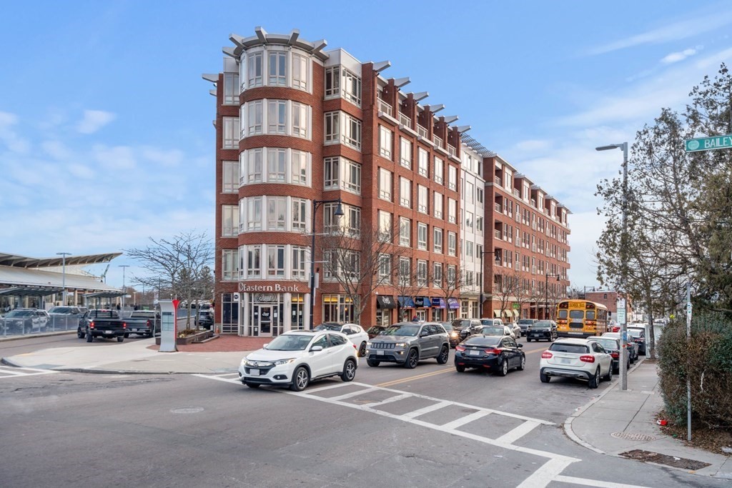 1910 Dorchester Avenue Unit: 521
