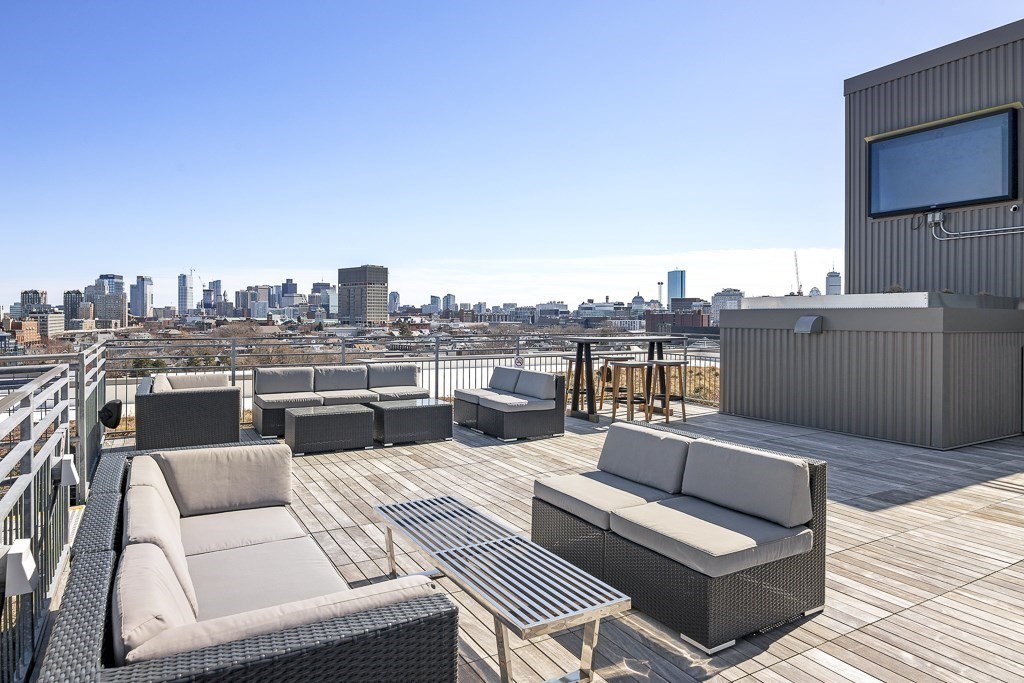 9 Medford St Unit: 313