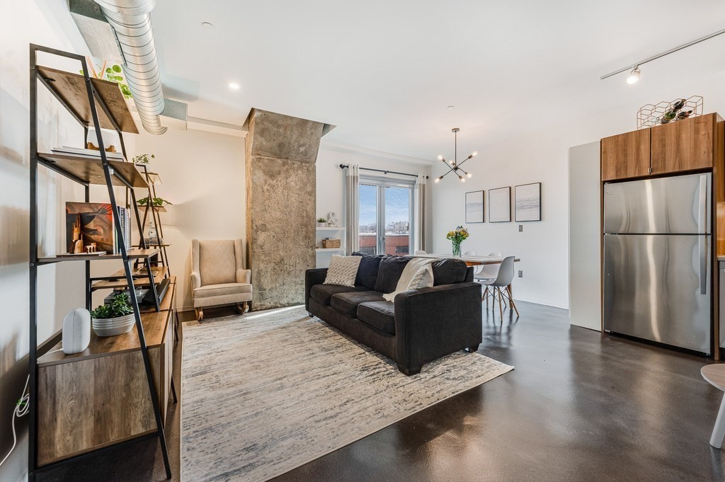 9 Medford St Unit: 313