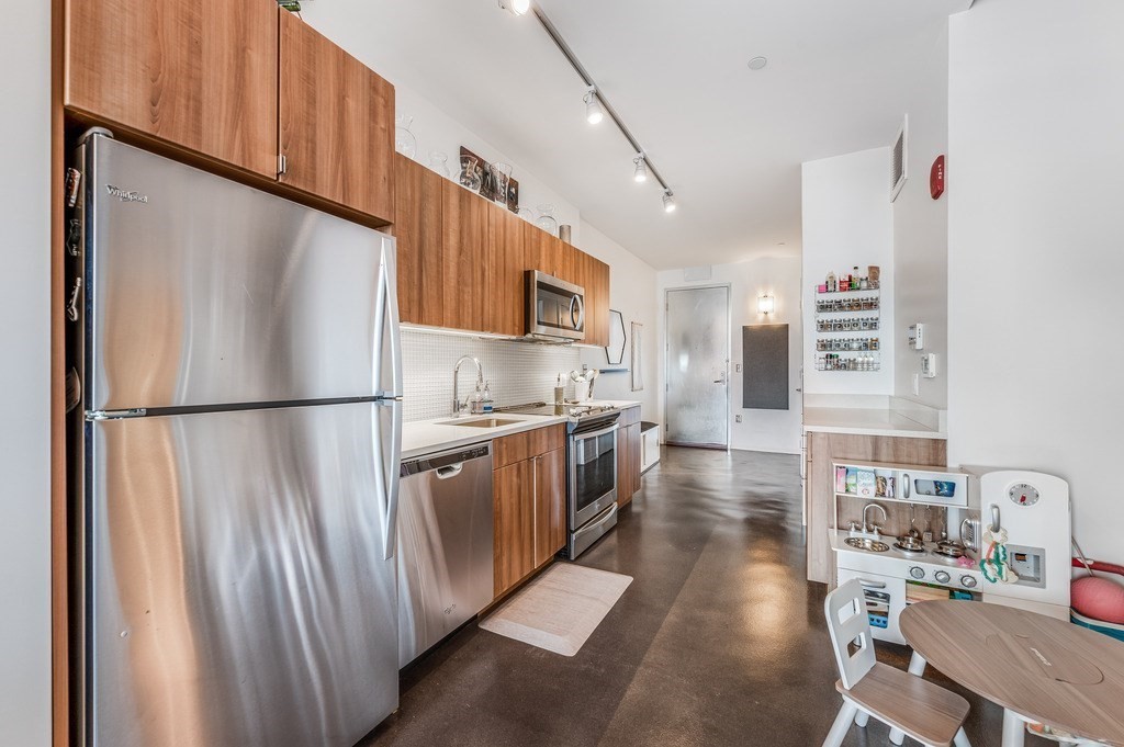 9 Medford St Unit: 313