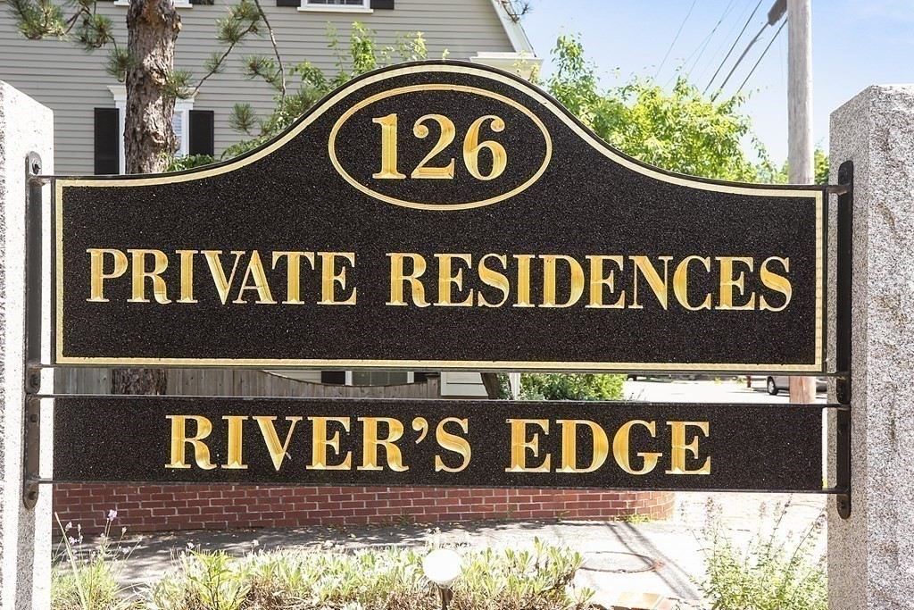 126 Merrimac St Unit: 8