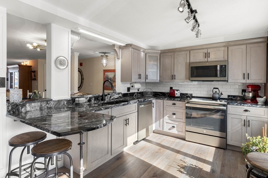 126 Merrimac St Unit: 8