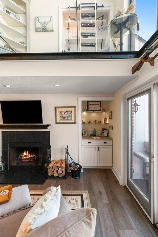 126 Merrimac St Unit: 8