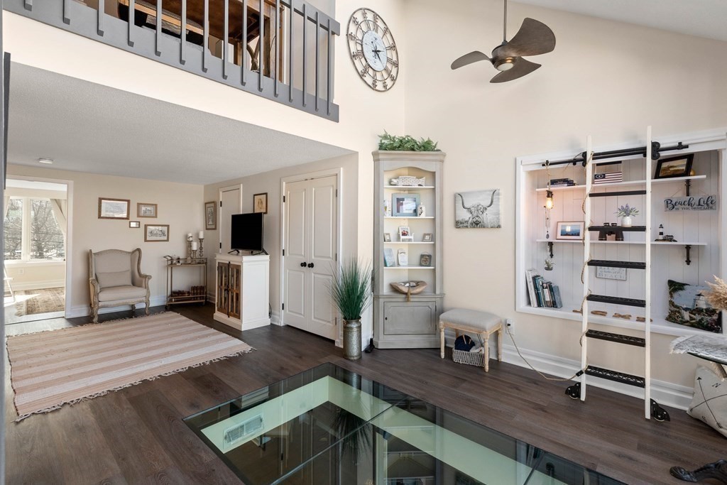 126 Merrimac St Unit: 8