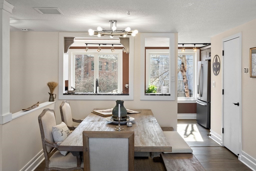 126 Merrimac St Unit: 8