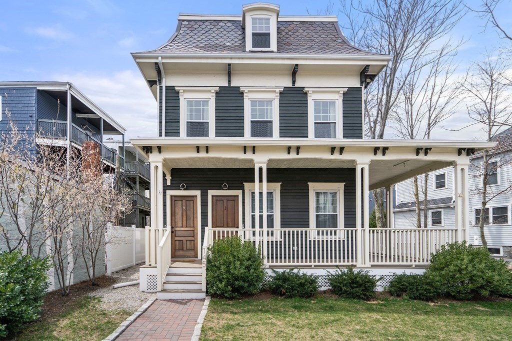 145 Stoughton St Unit: 2