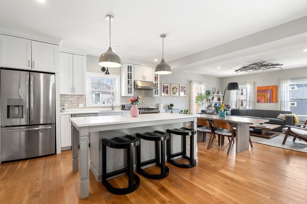 145 Stoughton St Unit: 2