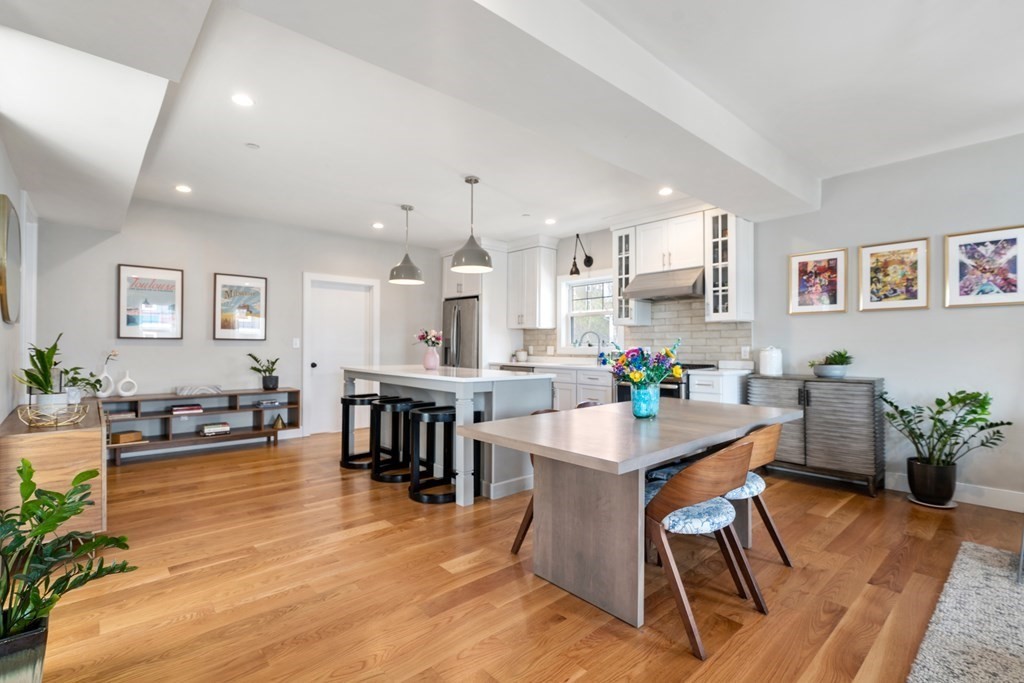 145 Stoughton St Unit: 2