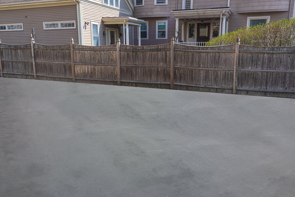 115 West Emerson St Unit: 201