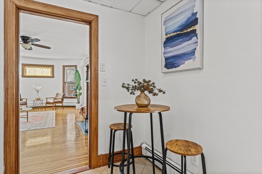 115 West Emerson St Unit: 201