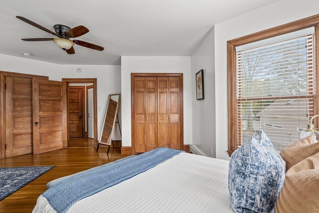 115 West Emerson St Unit: 201