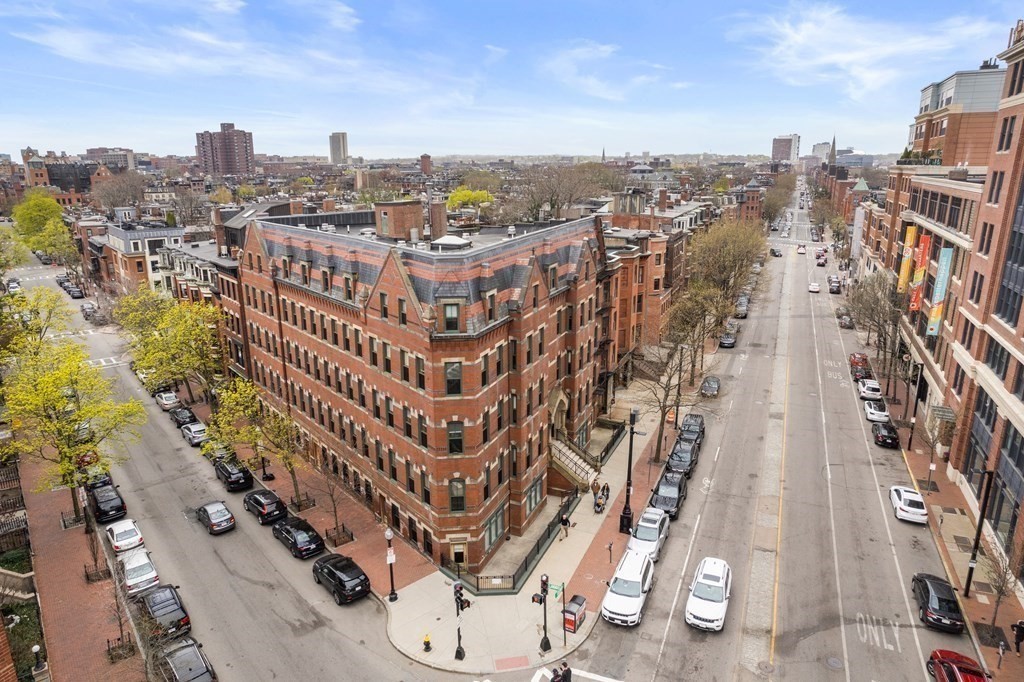 290 Columbus Ave Unit: 7