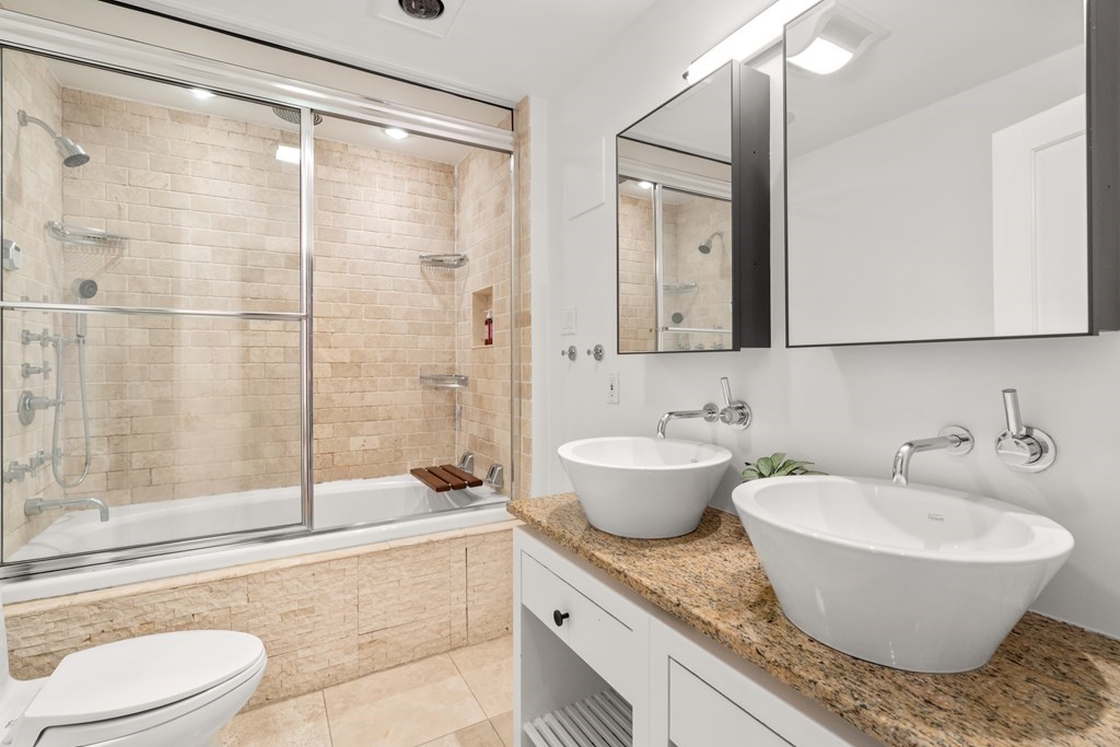 290 Columbus Ave Unit: 7