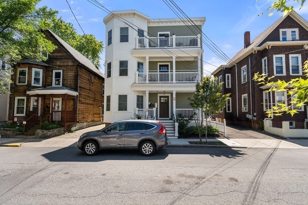 12 Morton St Unit: 2