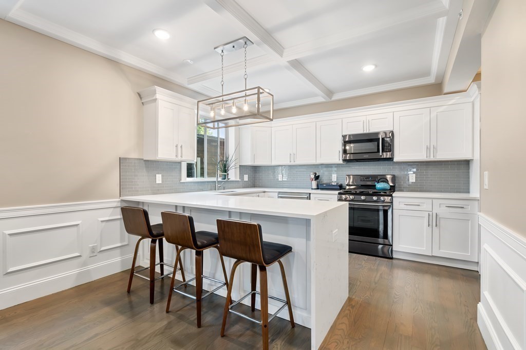 12 Morton St Unit: 2