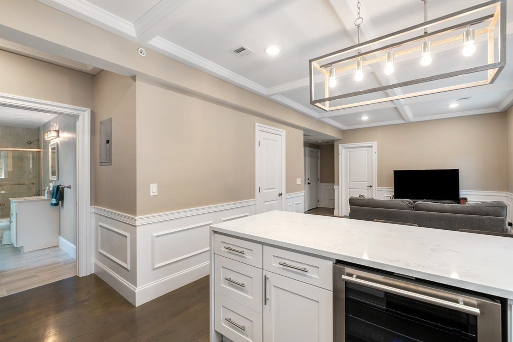 12 Morton St Unit: 2