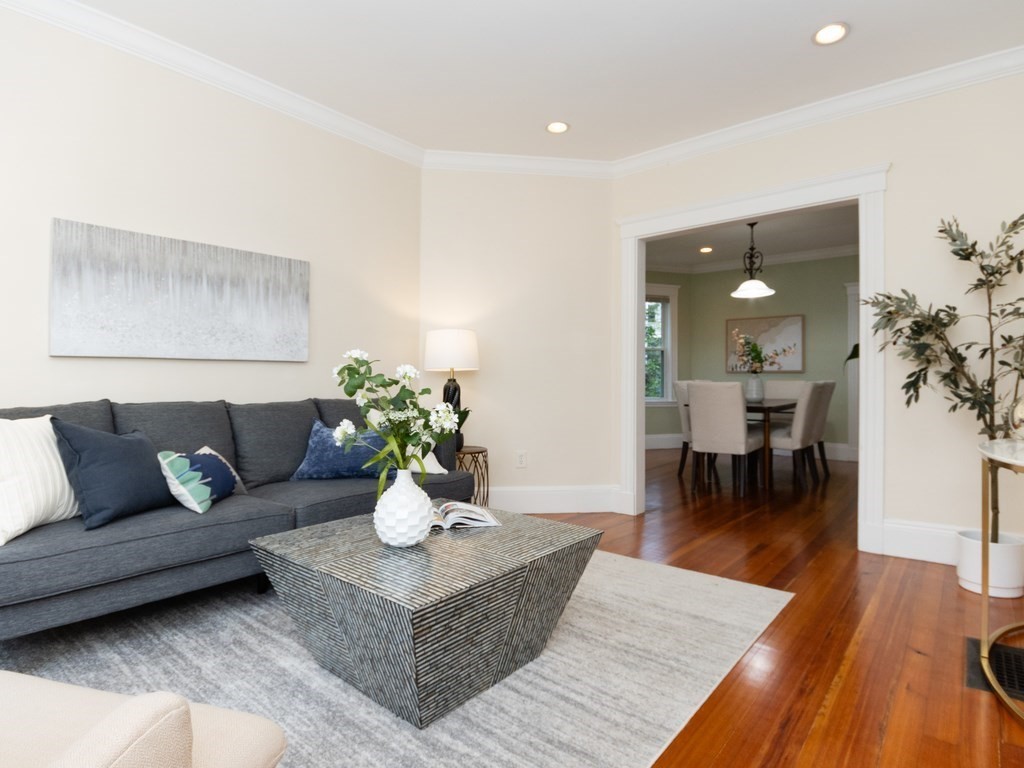 141 Pleasant Street Unit: 1