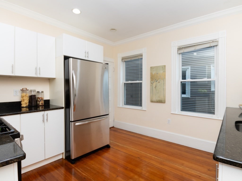141 Pleasant Street Unit: 1