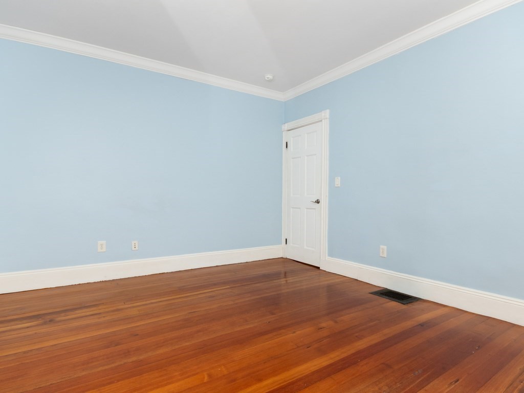 141 Pleasant Street Unit: 1