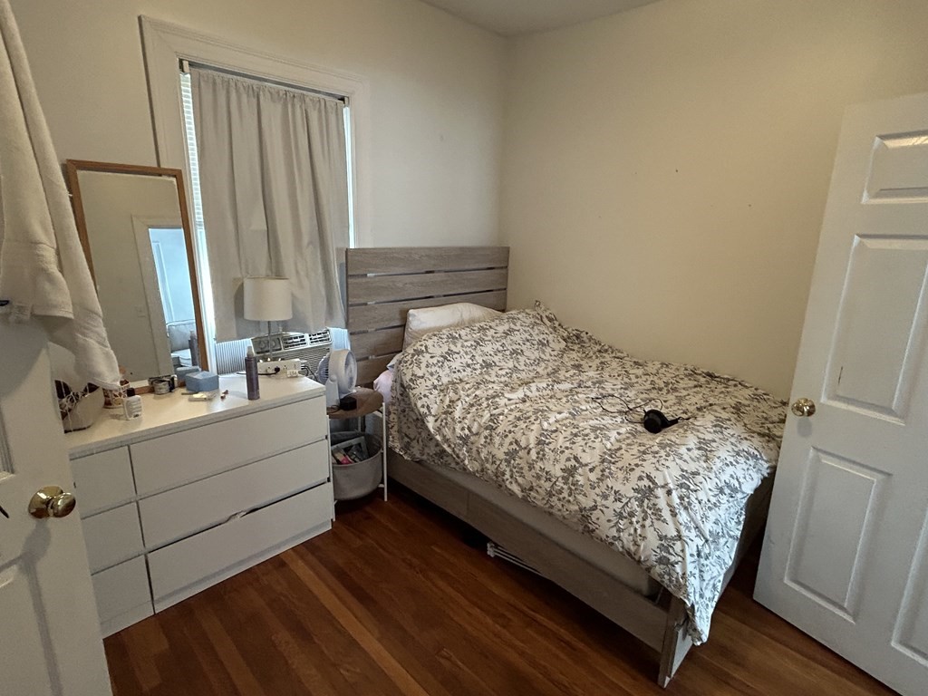 16 Saint Margaret St Unit: 1