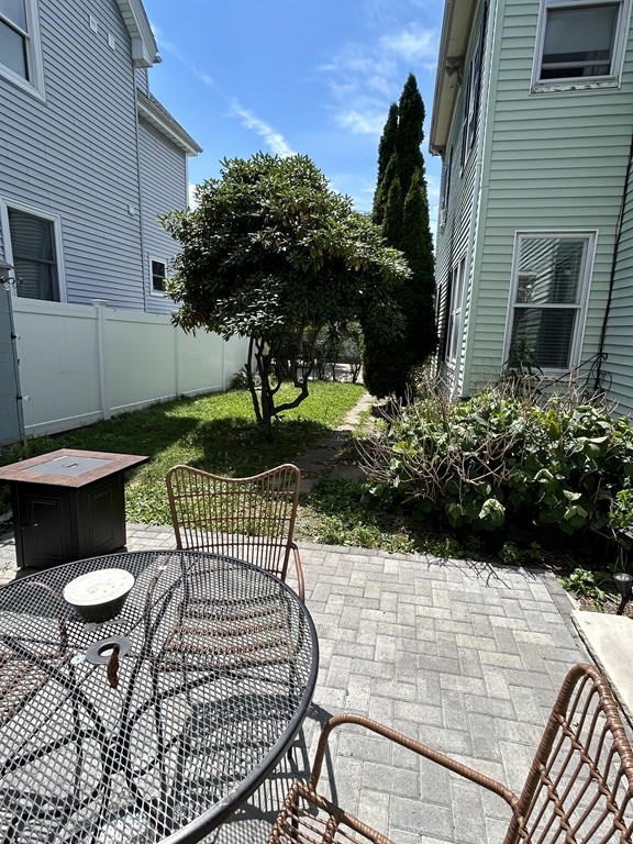 16 Saint Margaret St Unit: 1