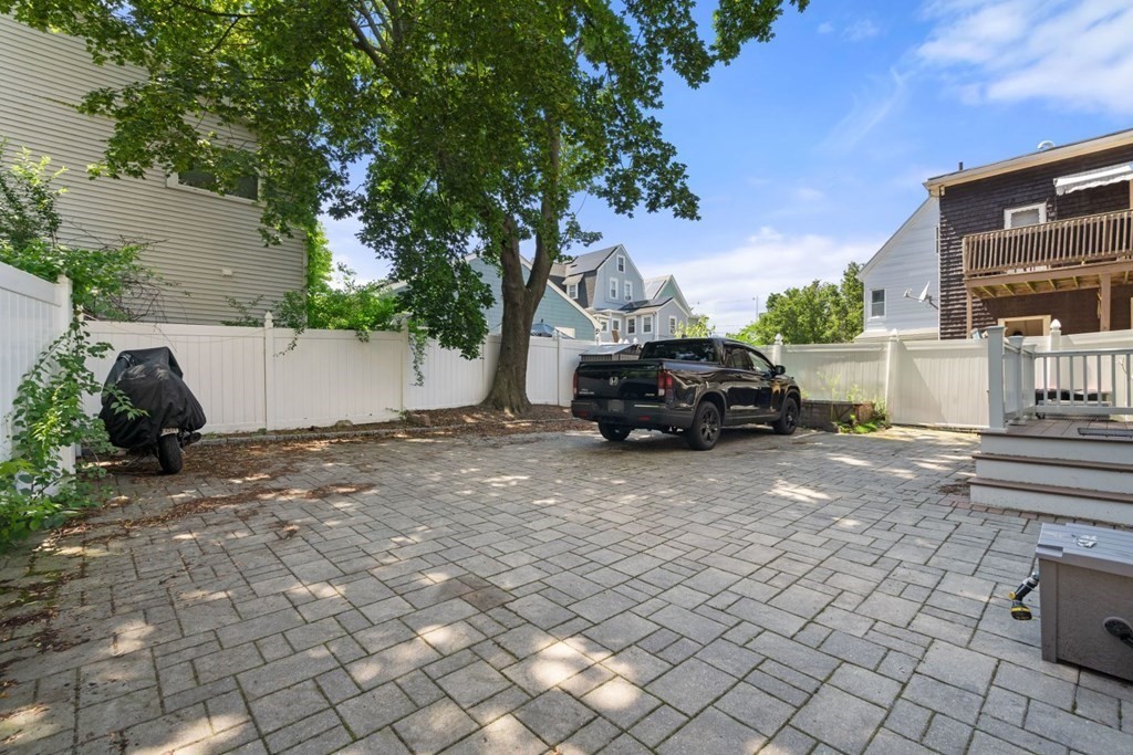 12 Morton St Unit: 2