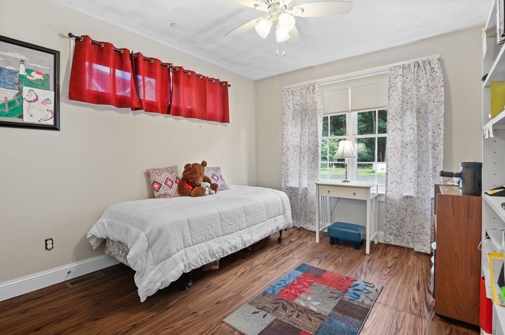 32 Freedom Way Unit: 32