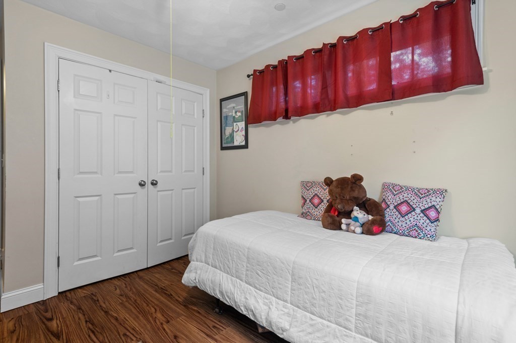 32 Freedom Way Unit: 32